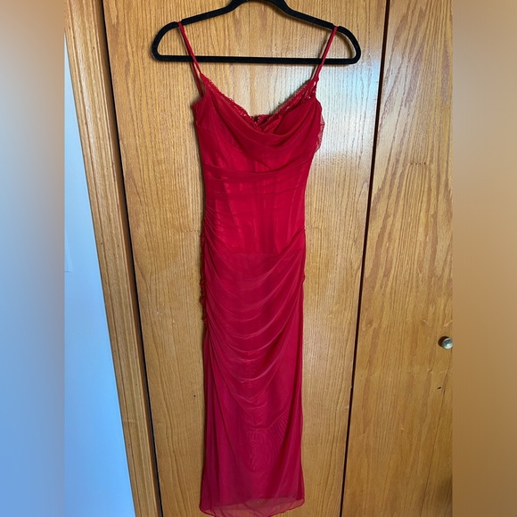 HOUSE OF CB 'Nalini' Holly Red Mesh Corset Maxi Dress - Picture 6 of 10